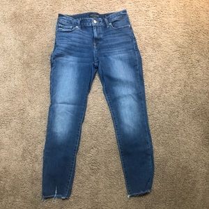 Lucky Brand Skinny jeans!